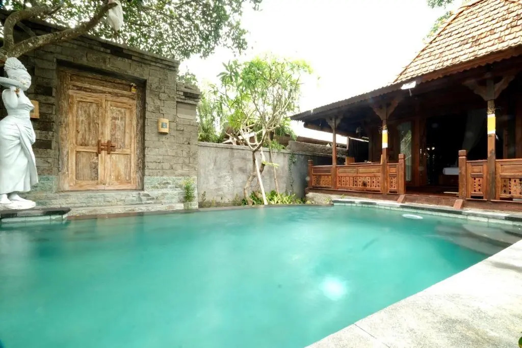 Bumbung Sari Villa