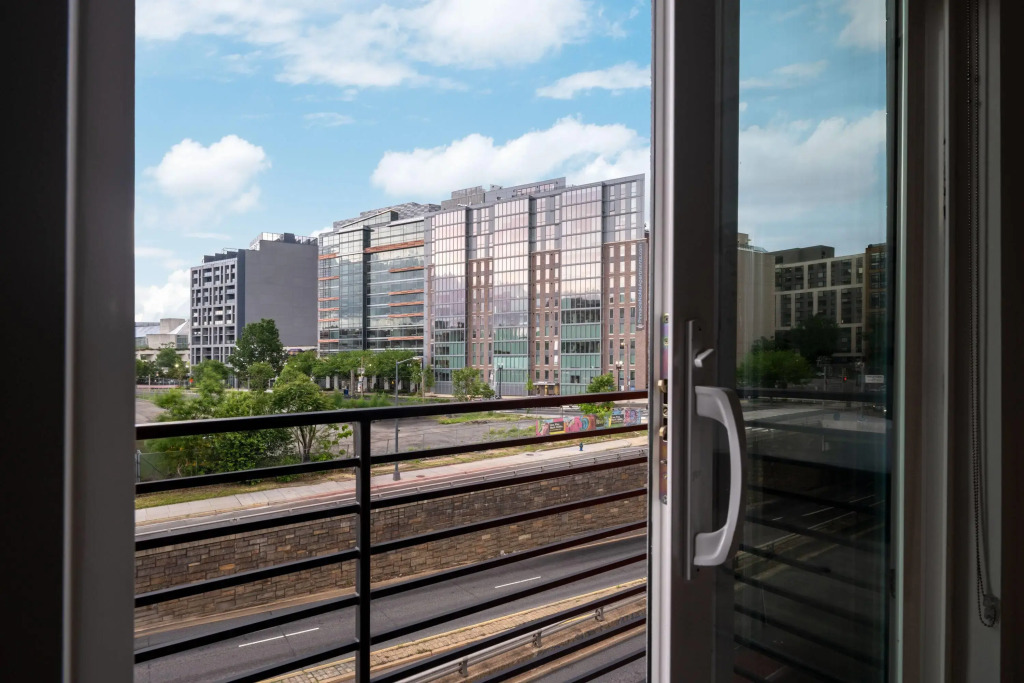 Reside NoMa, a Wyndham Residence