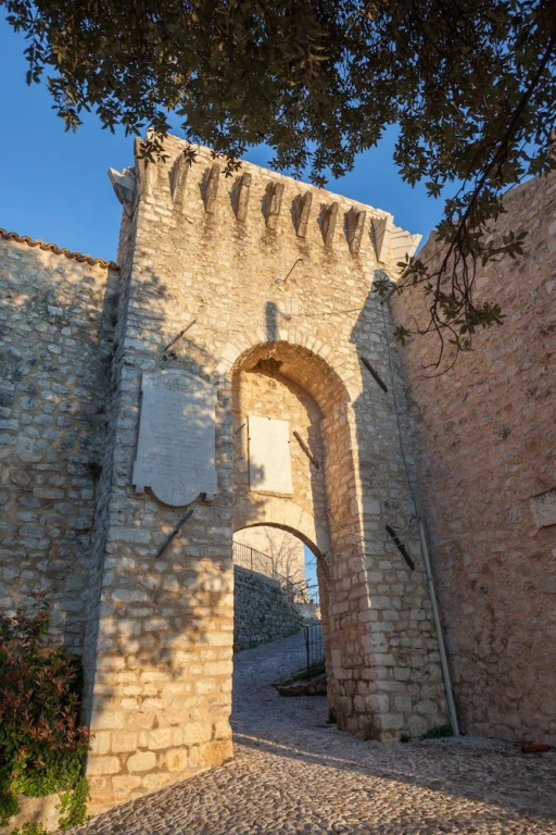 Il Castello di Campello
