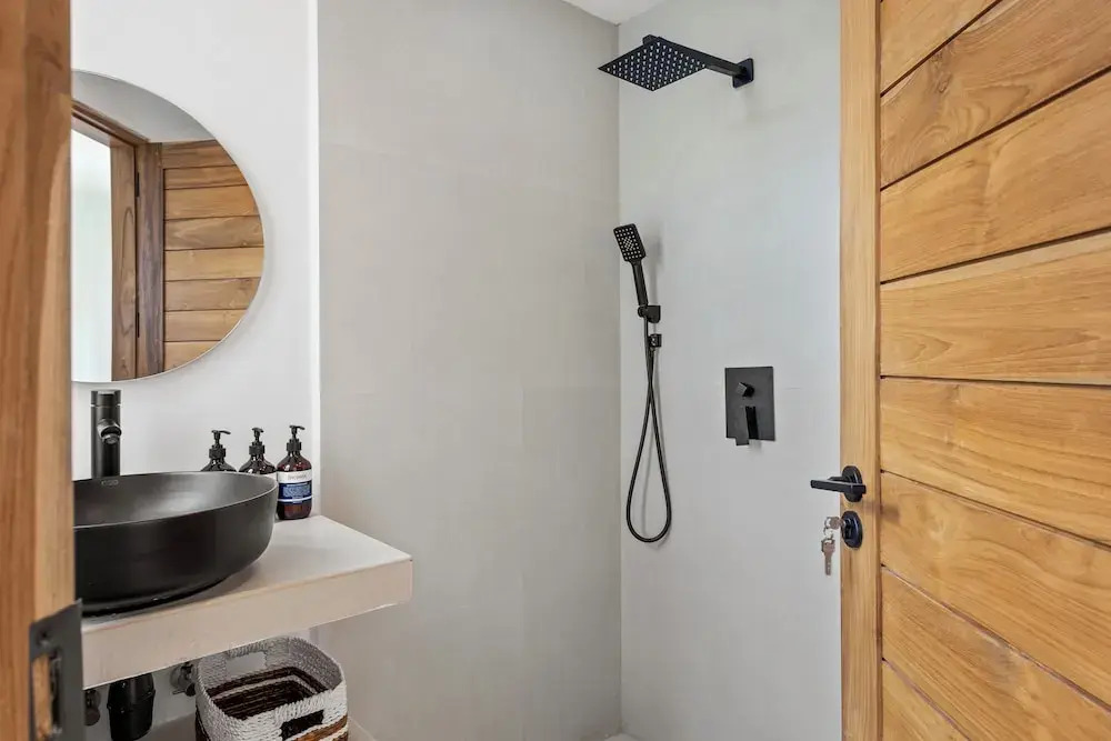 White Residence - Art & Boutique Villas