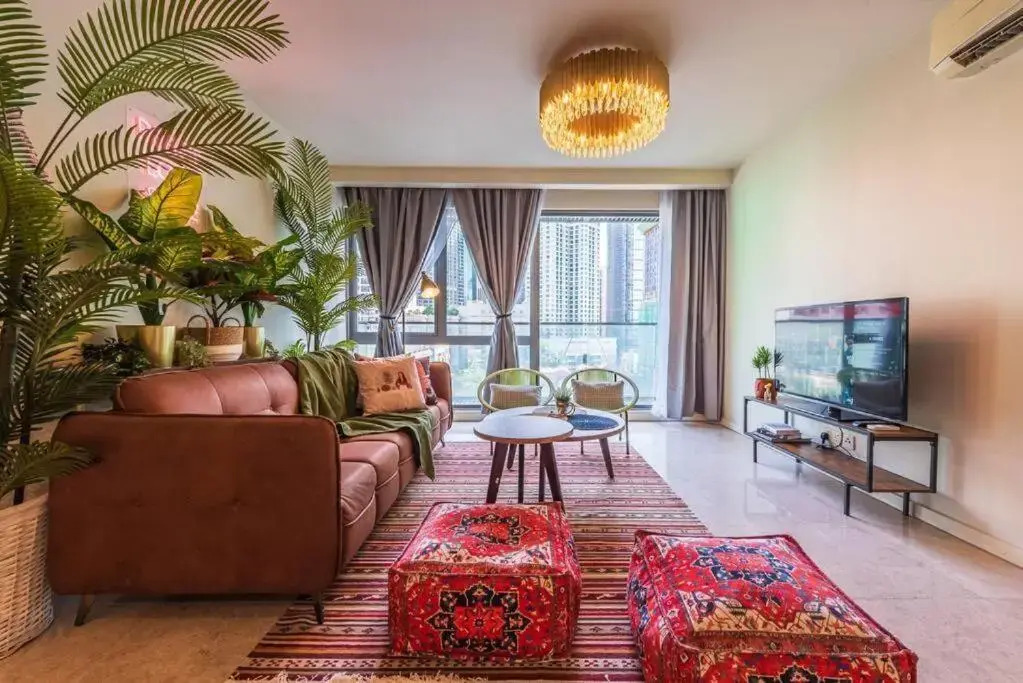 2min walk to Lot 10, 5 min to Pavillion 2BR 8-2 WIFI 100mbps