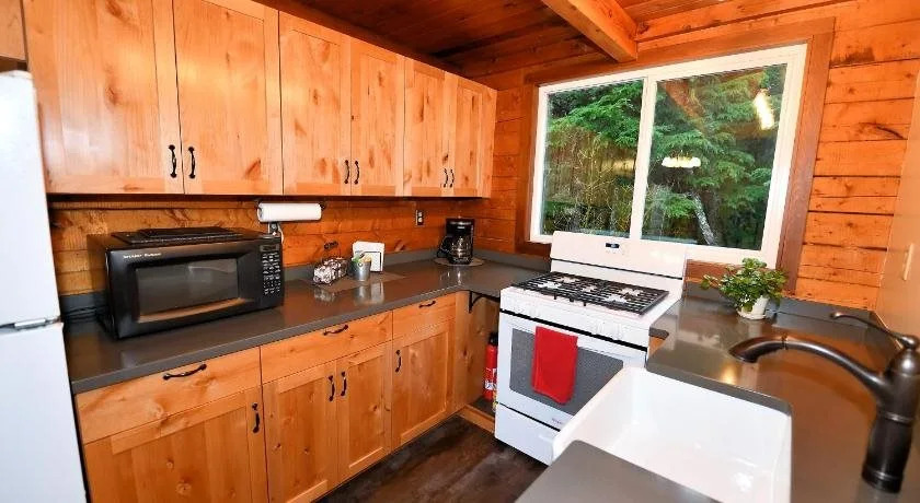 Alyeska Hideaway