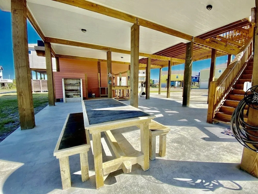 Sea Biscuits & Gravy - 3 Br Home