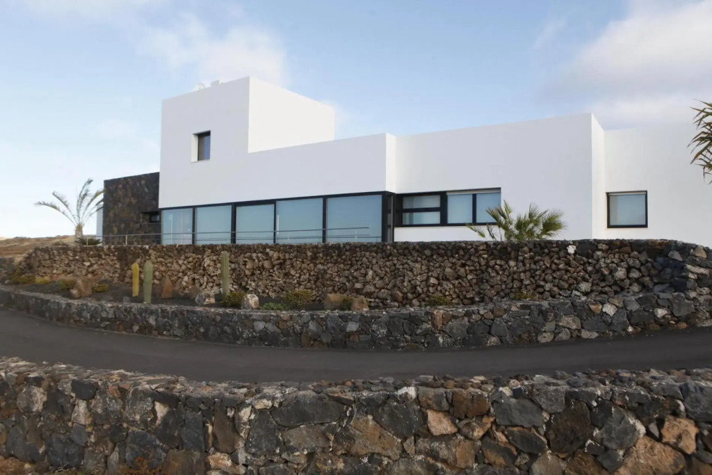 Sand Volcano Villa 1