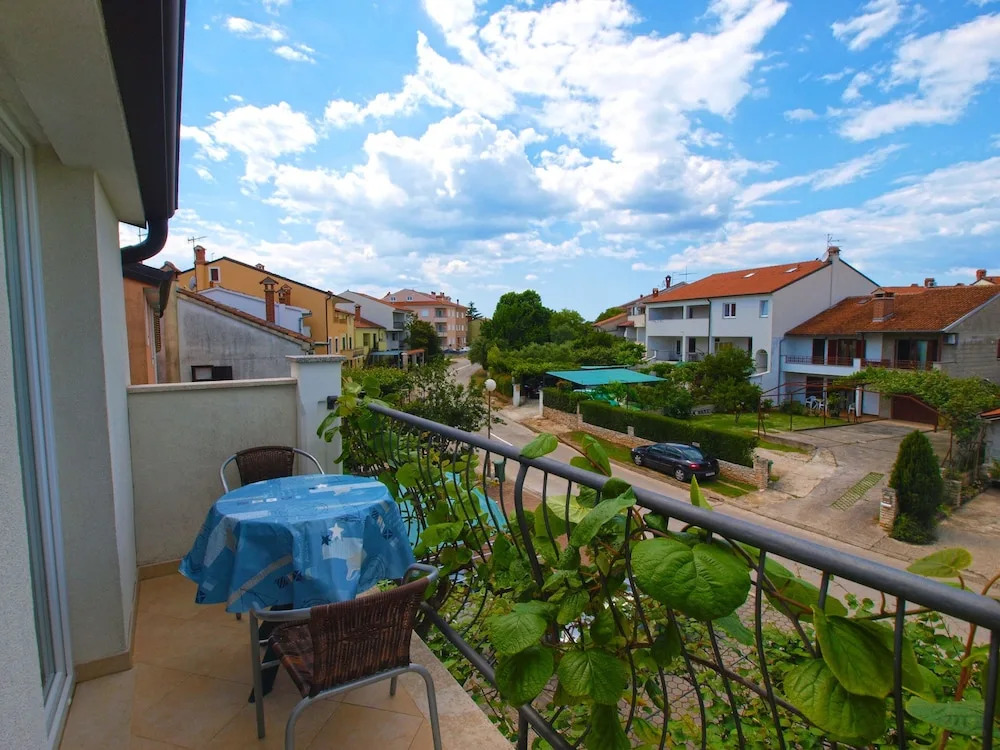 Apartments Romano