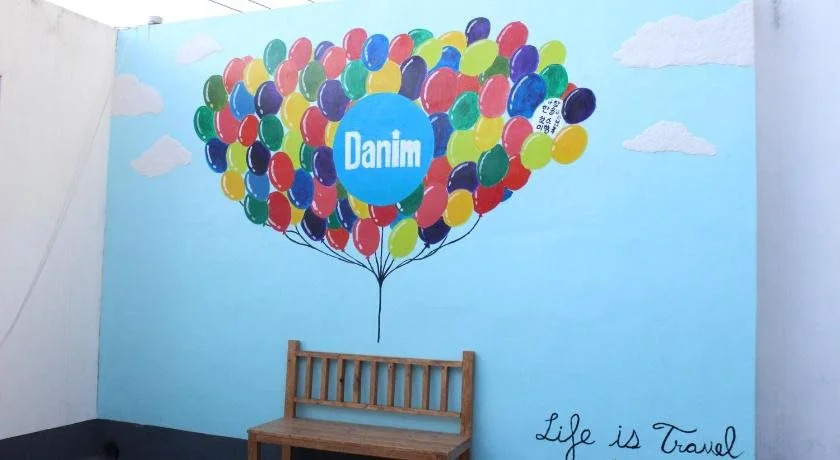 Danim Backpackers - Hostel