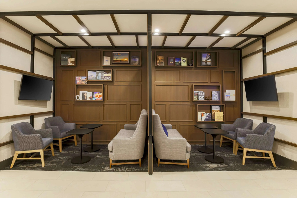 Hyatt Place Waco - South