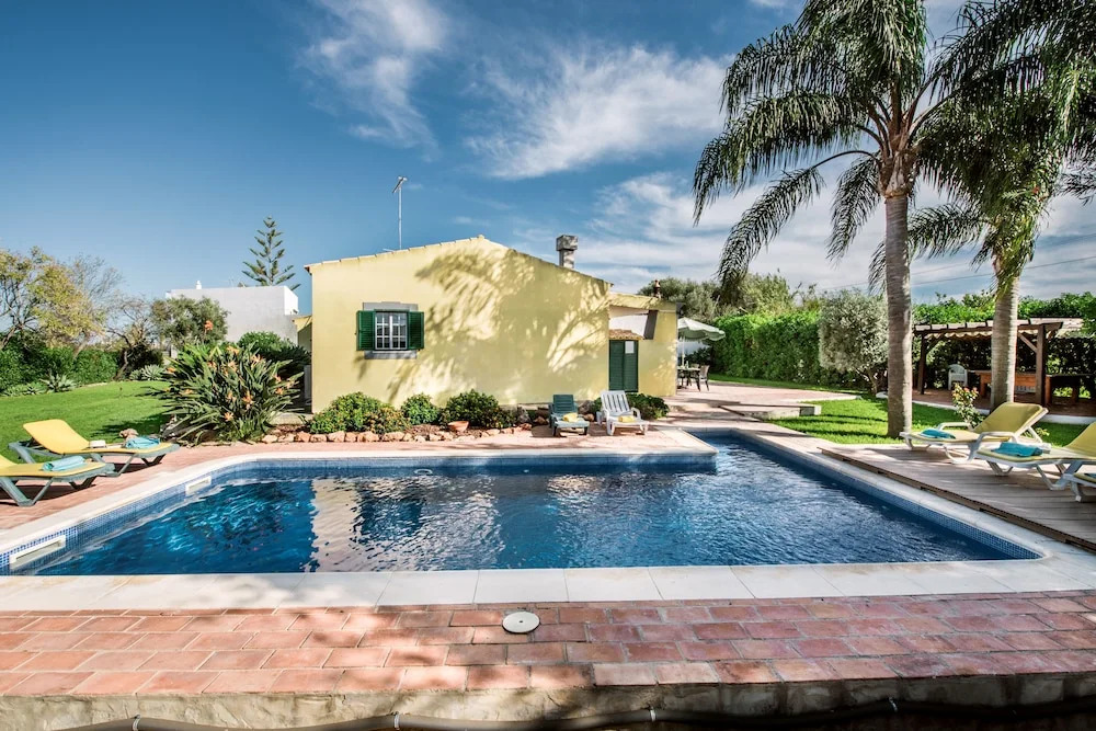Rustic Villa With Pool Near Olhao