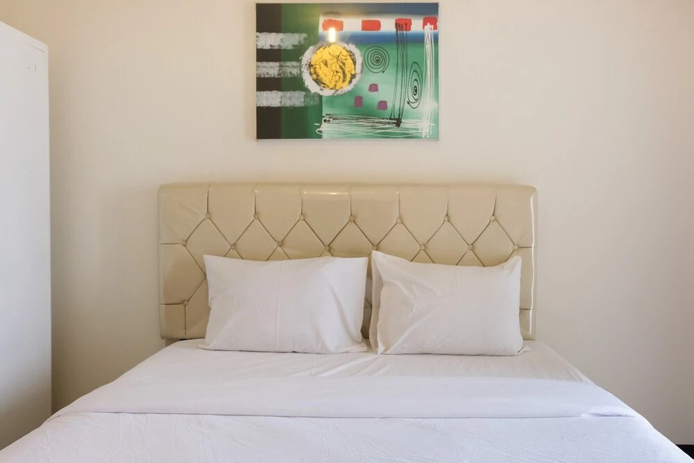 New Furnished Studio Room @ 19 Avenue Apartment