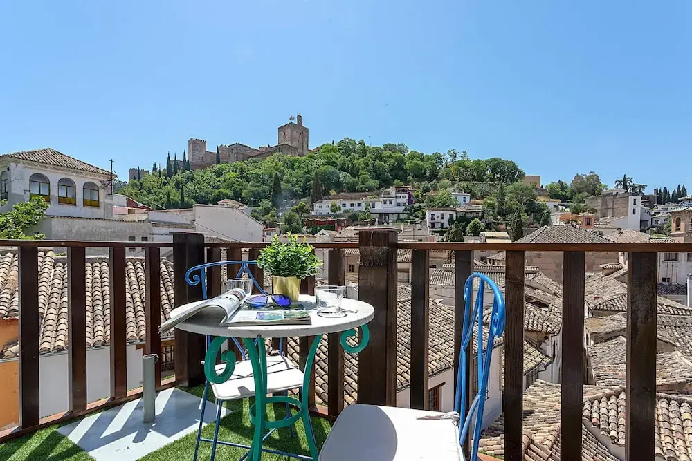 Luxury House in Granada Center. Reyes II