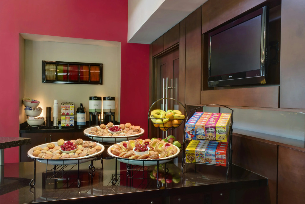 Hilton Garden Inn Albany Airport