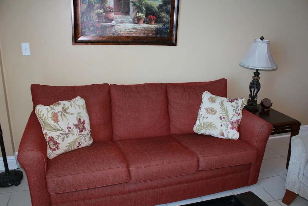 Lighthouse 1418 - 3 Br condo