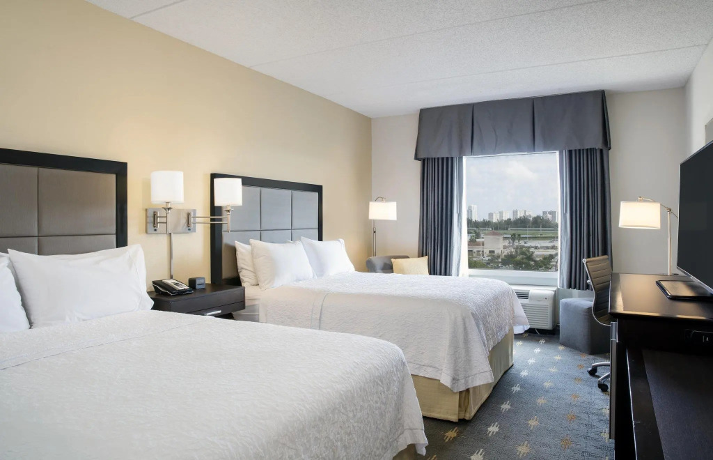 Hampton Inn by Hilton Hallandale Beach Aventura