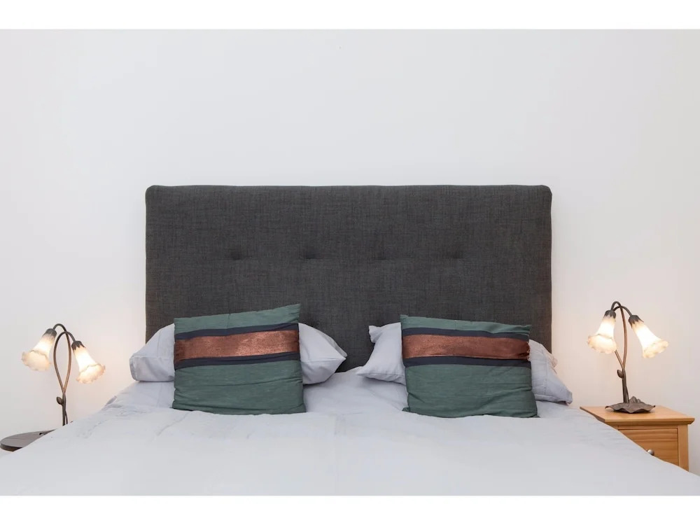 Cozy 1-bed Flat in Stockbridge Sleeps 4