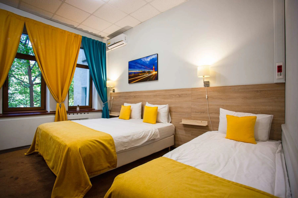 Basis-M Hotel