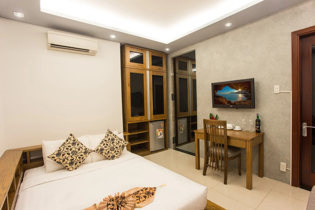 Valentine Hotel