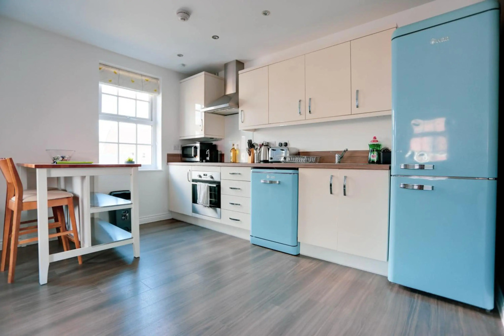 STALDON COURT - A 2 Bedroom Apartment by Prestigious Stays - Includes Wifi, Netflix & Amazon Alexa