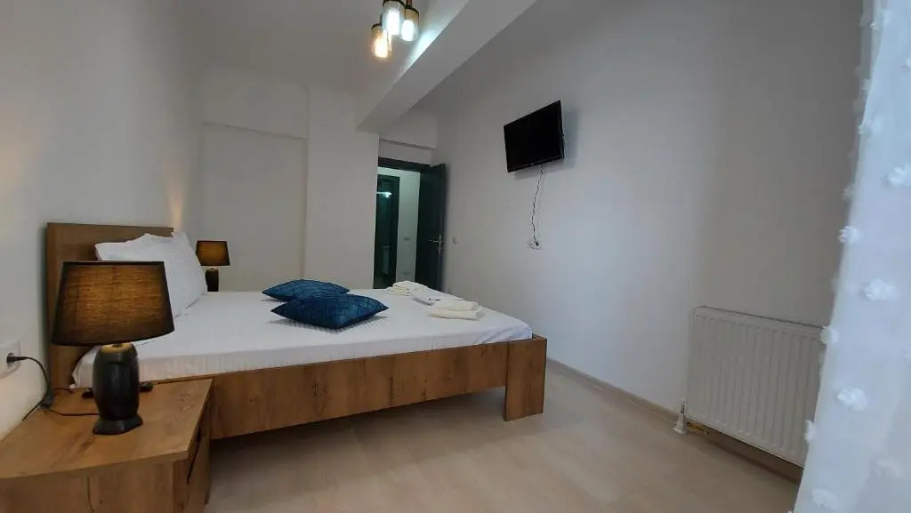 Solid House Butoaie