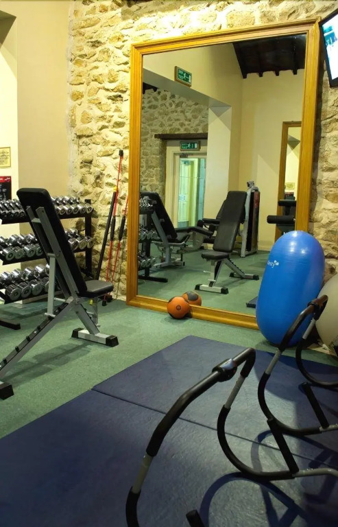 Tre-Ysgawen Hall & Spa
