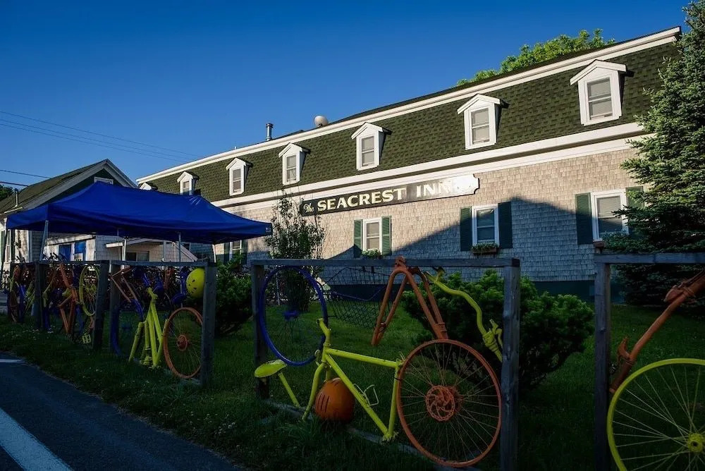 Seacrest Inn
