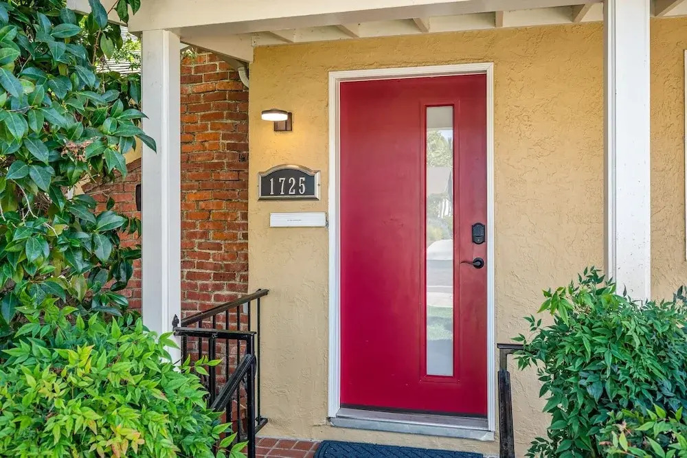 W/ Heated Pool & Hot Tub! 3br Napa Staycation Home 3 Bedroom Home by RedAwning