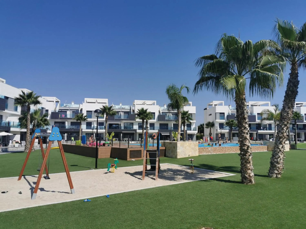 Oasis Beach juan