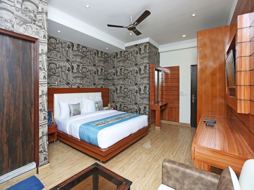 Hotel Shoba Estate Delhi Airport