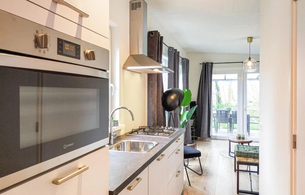 Pet Friendly Home In Heinkenszand