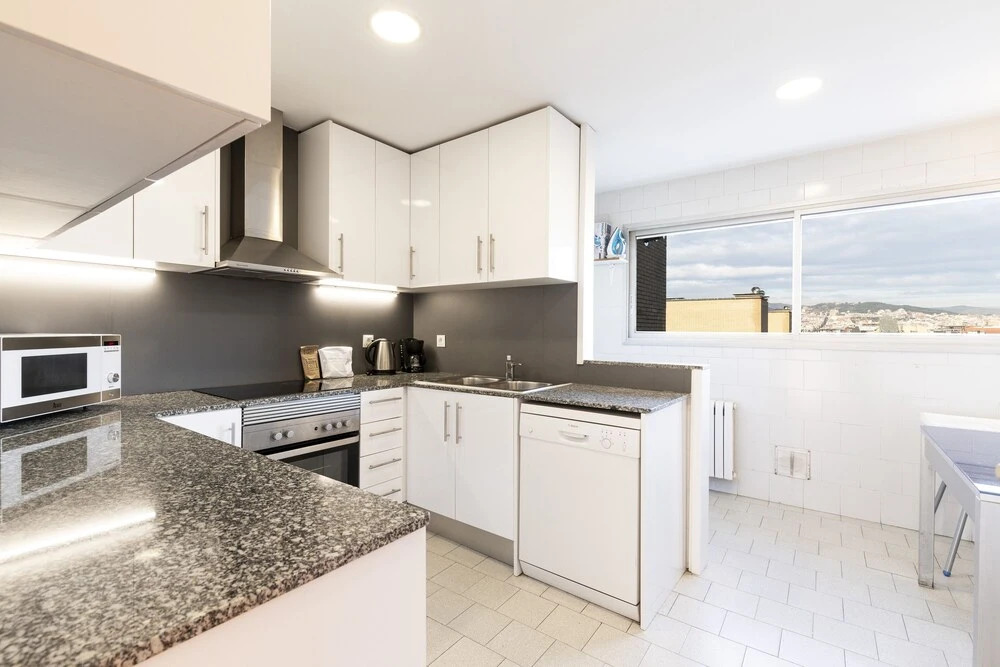 1769 - AB Olympic Village III Penthouse