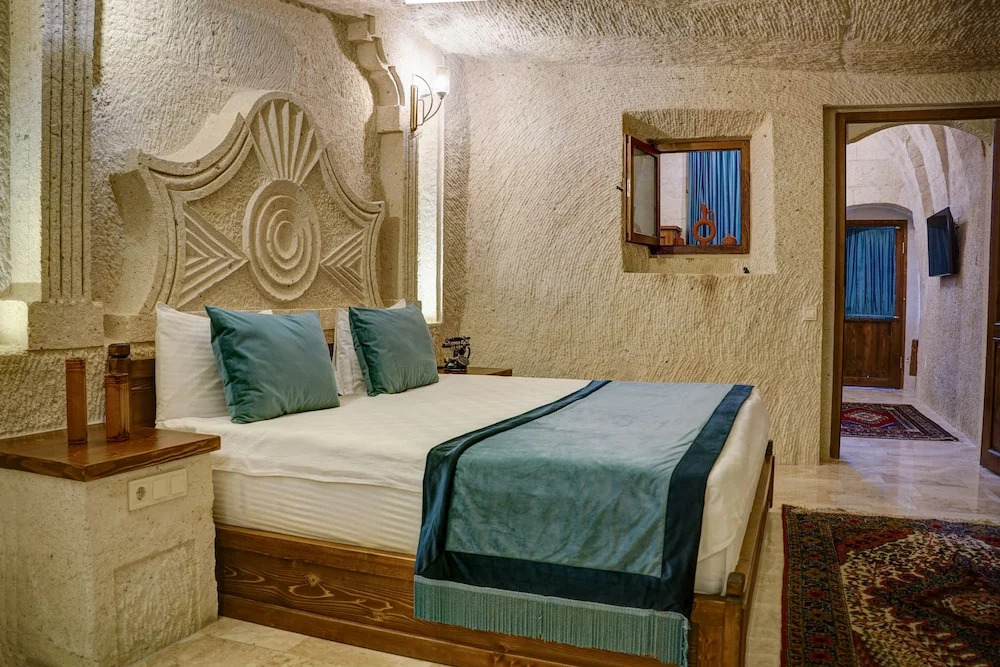 House 1938 Special Cave Hotel