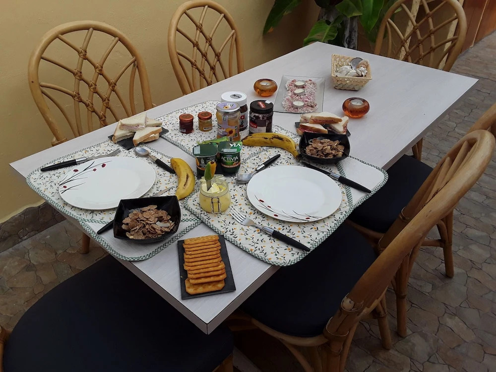 Villa Riki Bed and Breakfast