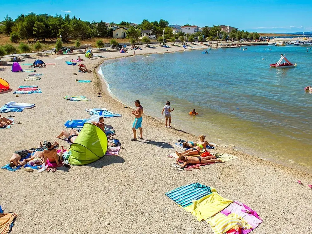 Holiday Home in Vir Near Sea Beach