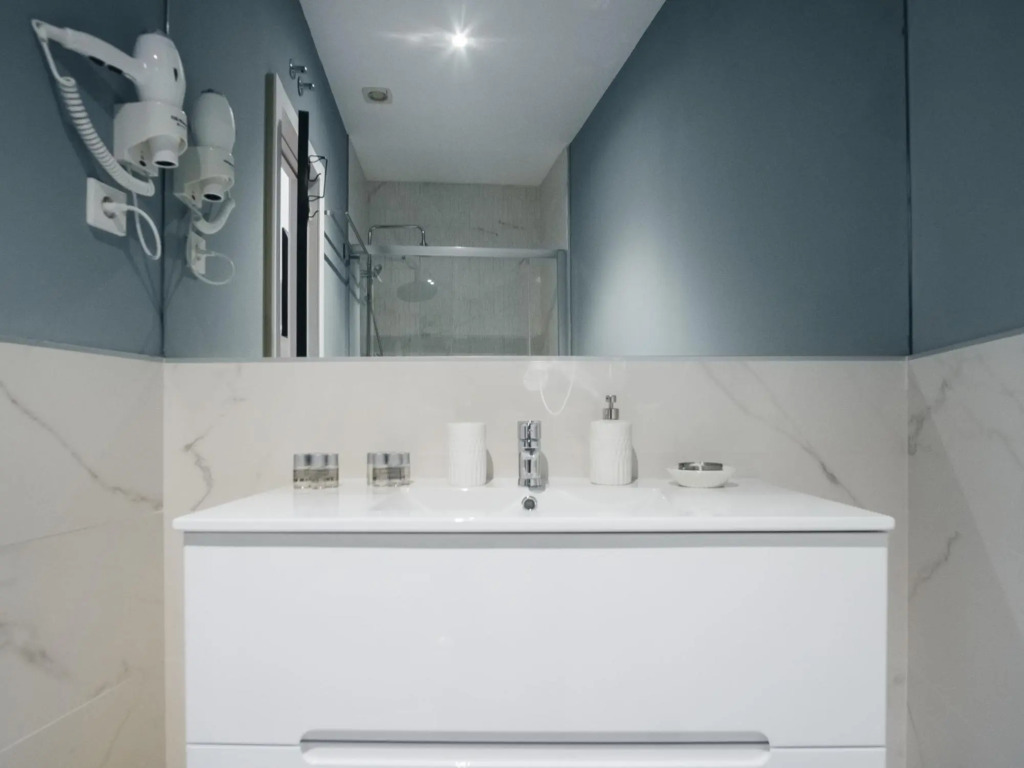 CIBELES Apartment II 5BR 5BT
