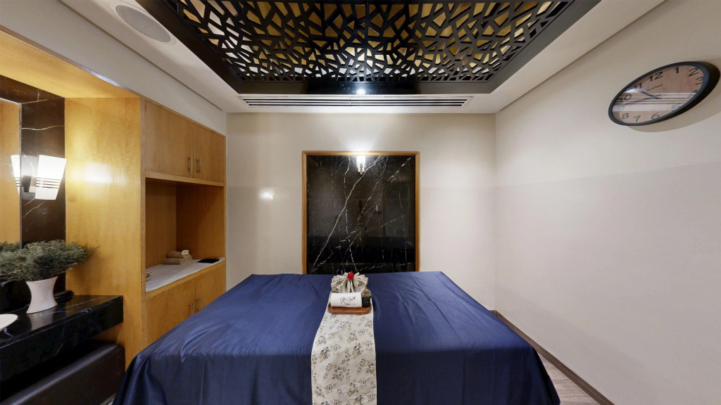 Radisson Blu Marina Hotel Connaught Place