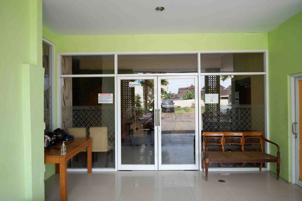 RedDoorz Plus Syariah near Laweyan Solo