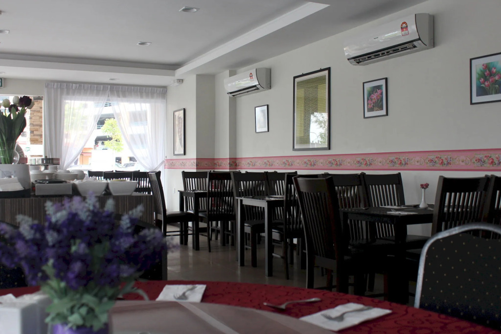 Hotel Nur Miri