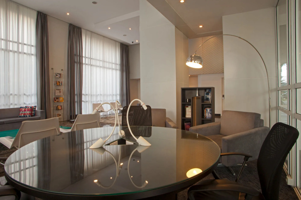 Quality Suites Alphaville