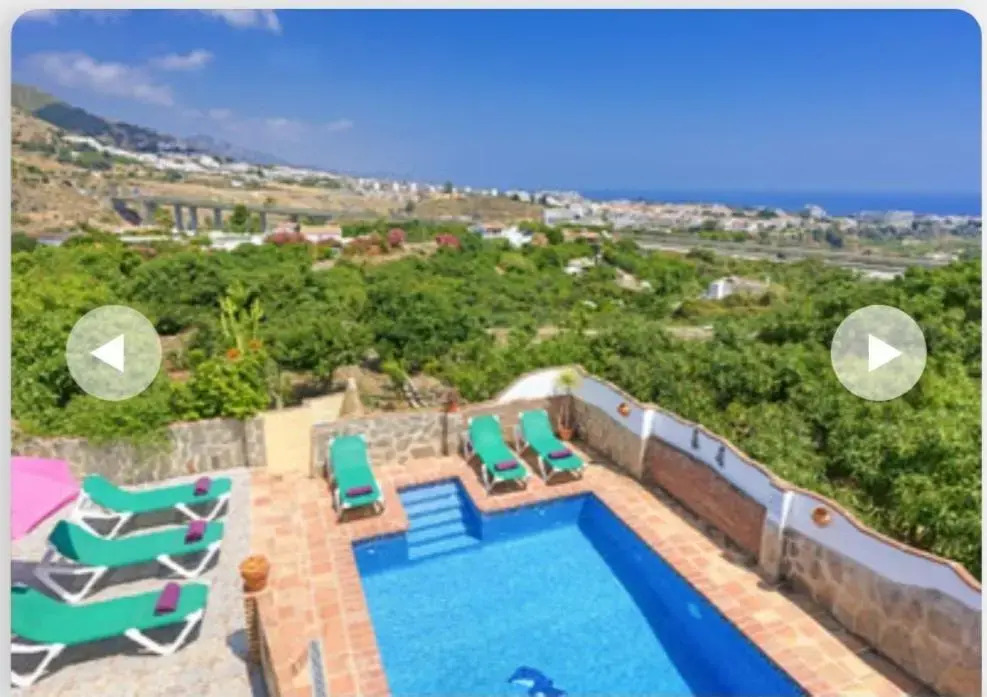 Villa Aránzazu Nerja by Ruralidays
