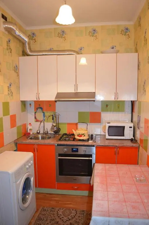Apartments On Vostok-5, 10/7