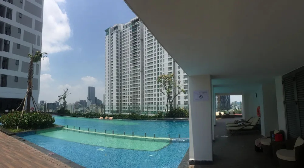 Minimalist Apartment Rivergate