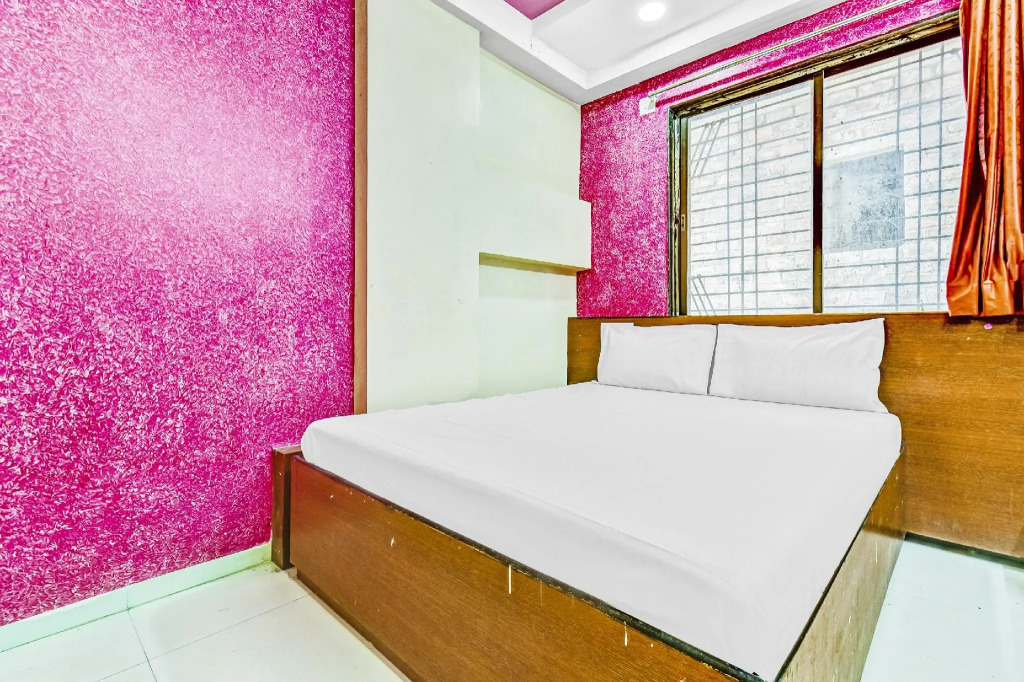 SPOT ON 84539 Hotel Sai Sanket