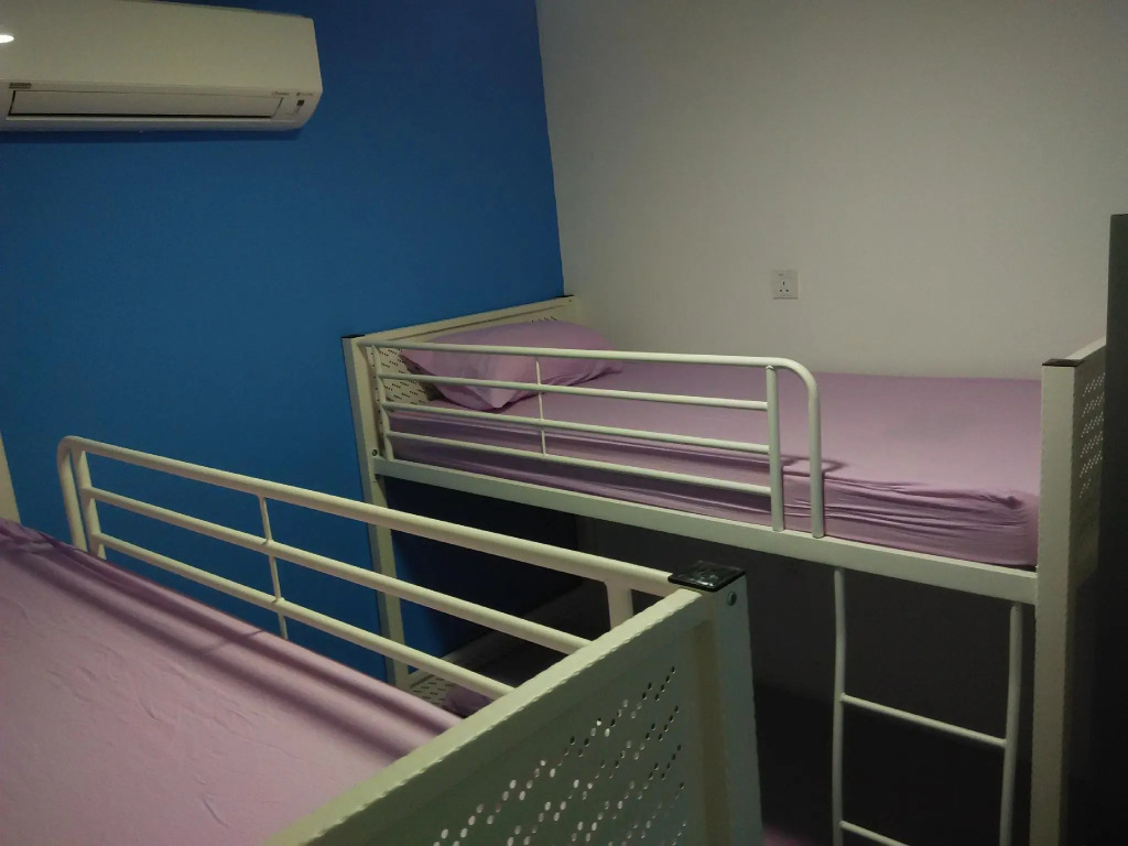Moon Eleven Hostel Airport Transit - KLIA