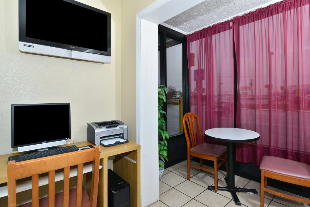 Americas Best Value Inn Fredericksburg N