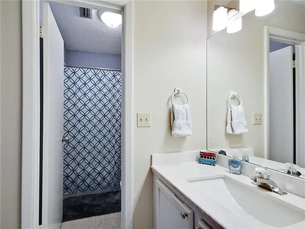 Bay Oaks D22 - Two Bedroom Condo