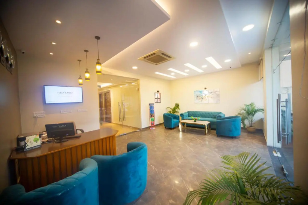 Clarks Inn Dudhwa