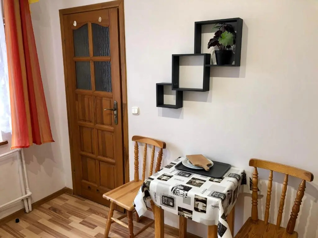 Willa Cicha Basen Grota Solna Sauna