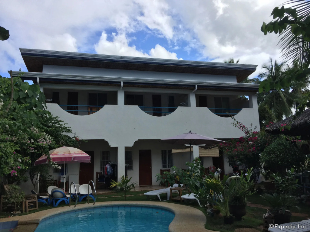 Acacia Sunset Village Inn