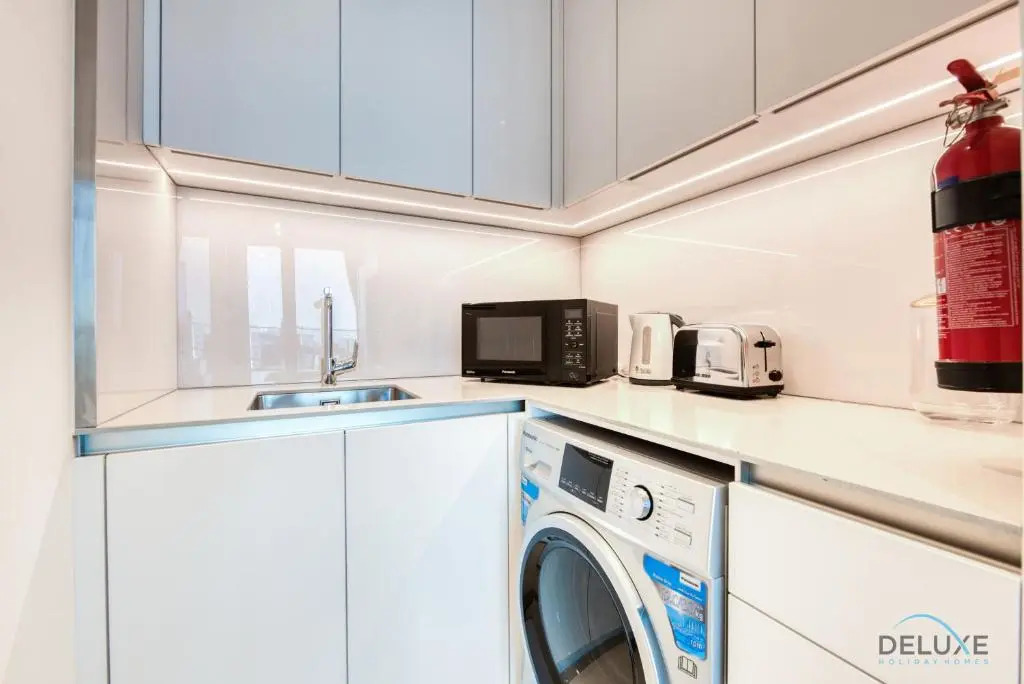 Luxury at JBR Jumeirah Gate Tower 1 1 Bed