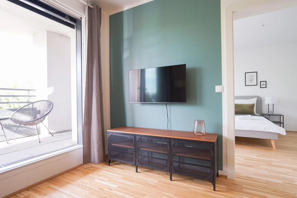 Green Garden Apartment w/.Balcony near Thermal Spa