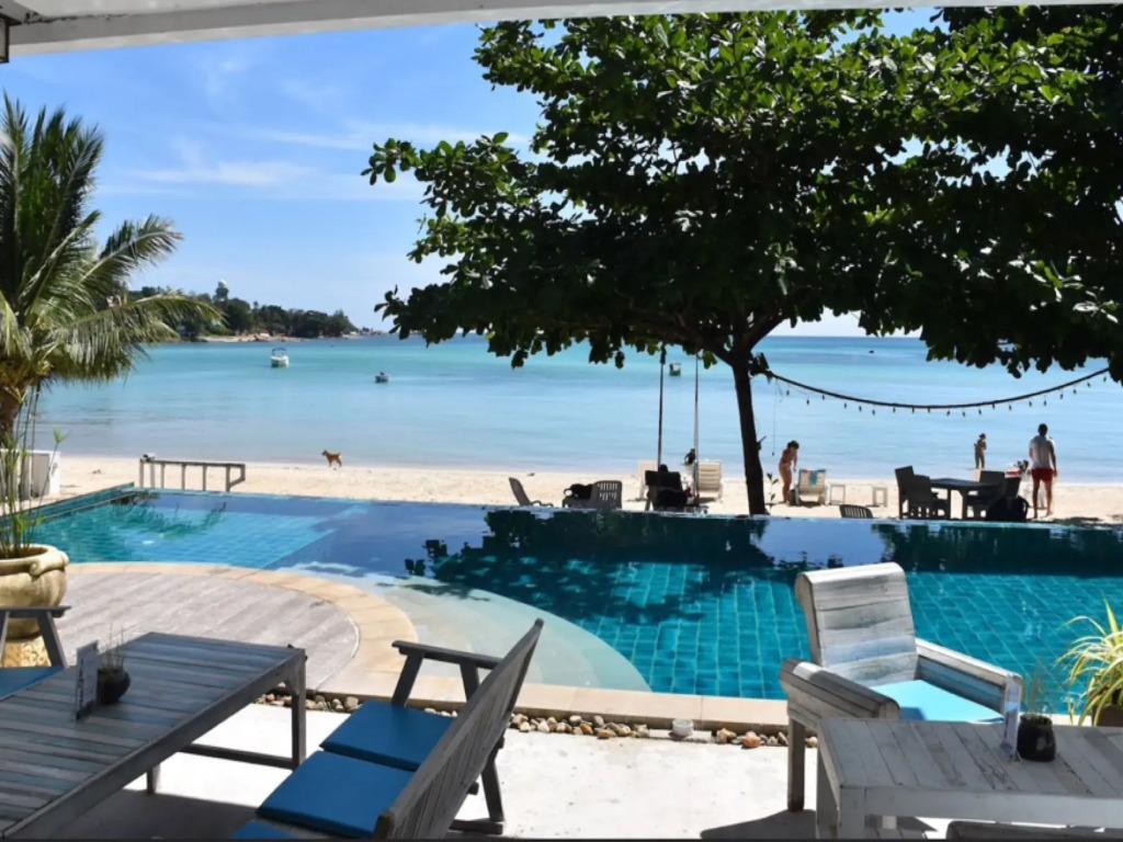 2 Bedroom Beach Front Apartment A1 Lamai
